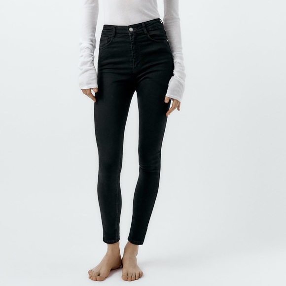 Zara Denim - Zara black high rise skinny jeans size 4